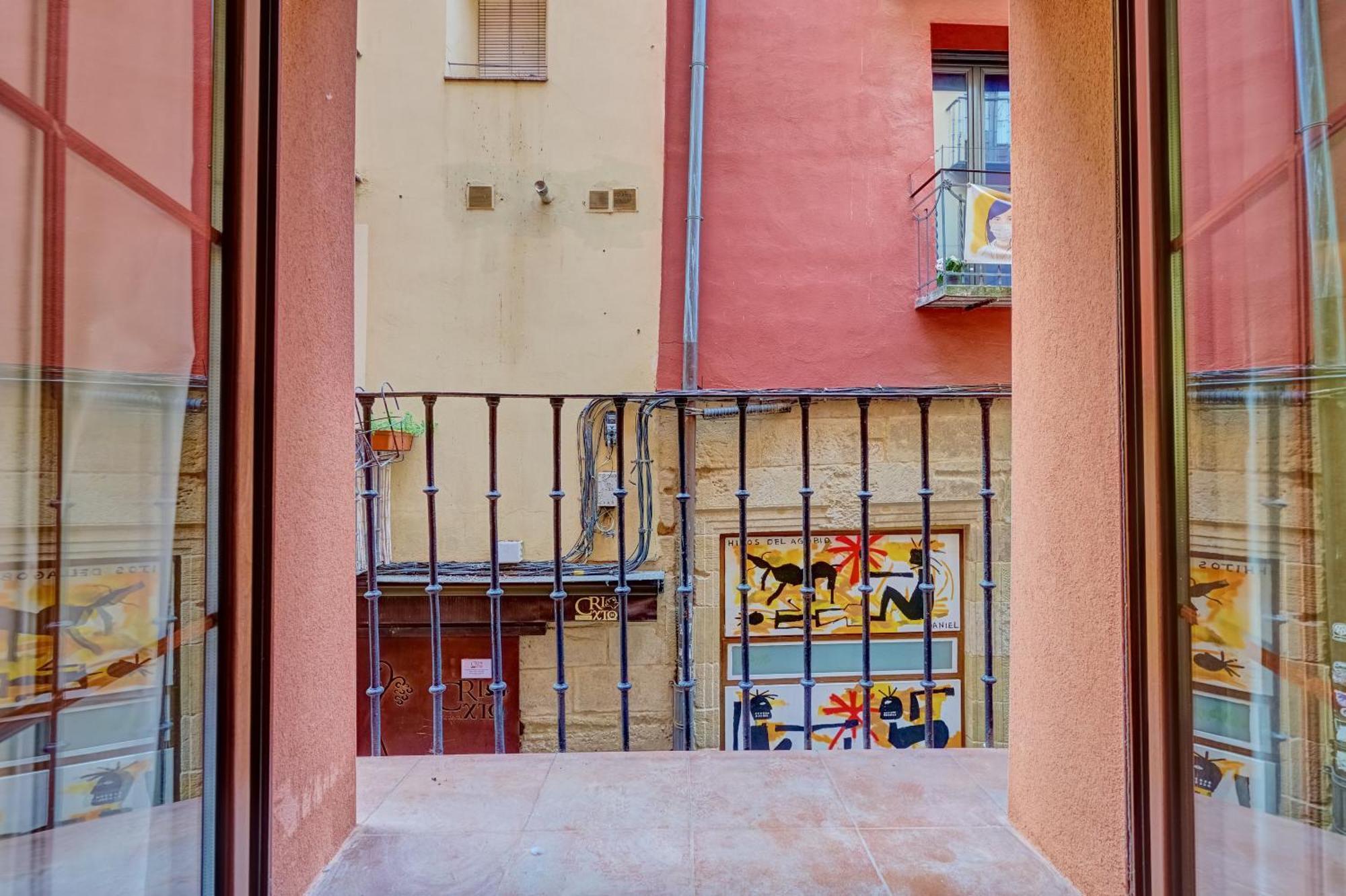 דירות לוגרוניו Duplex Portales By Clabao מראה חיצוני תמונה